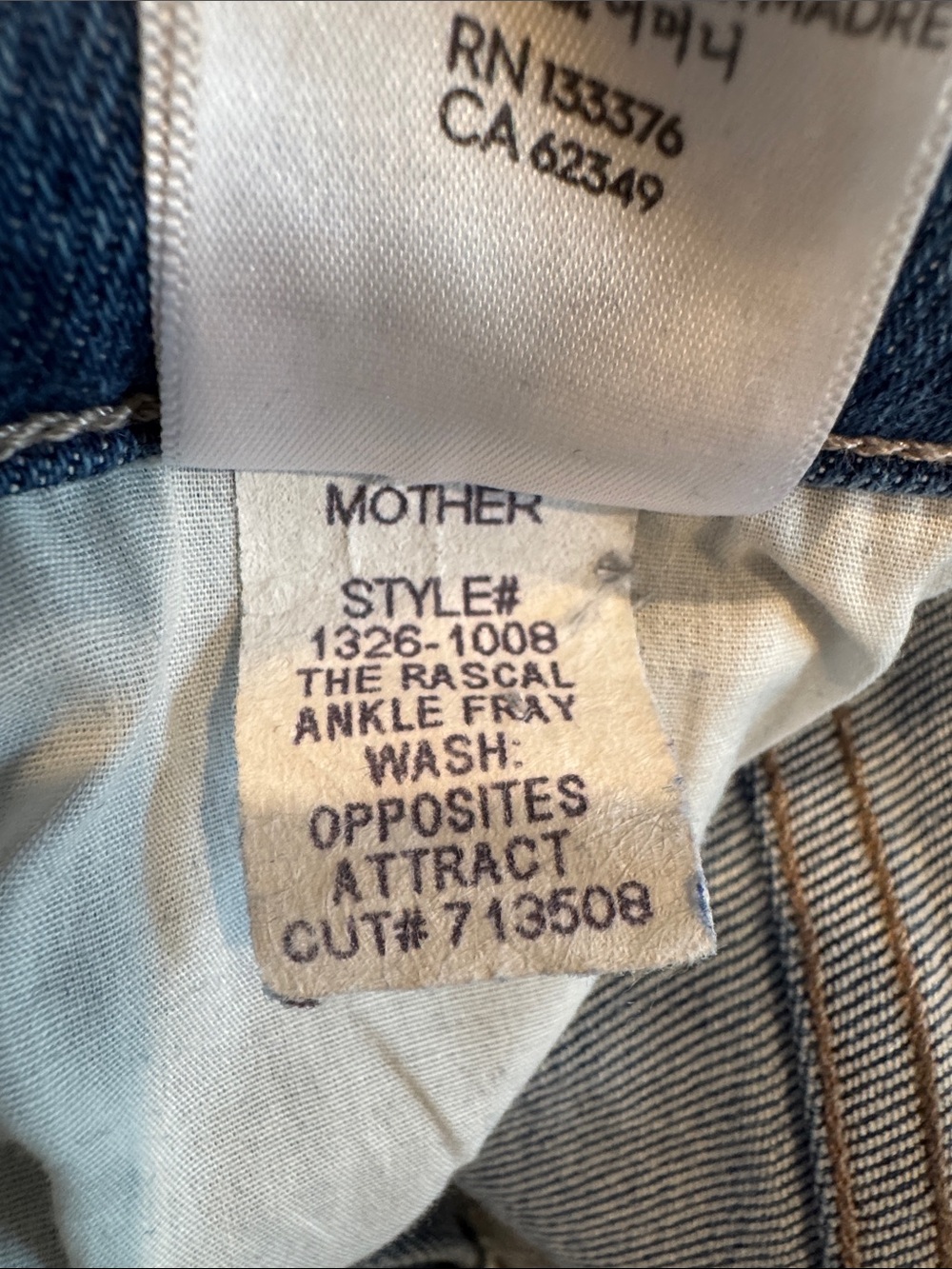 MOTHER The Rascal Ankle Fray Jeans - Picture 6 of 6